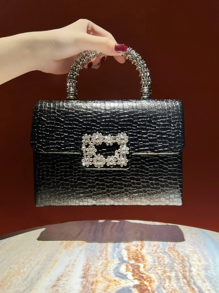 Timeless Bags For Modern Women.