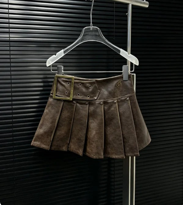 Y2K Leather Pleated Mini Skirt for Women – A-Line Buckle Belt Skirt | E-Girl Streetwear &amp; Autumn/Winter Fashion
