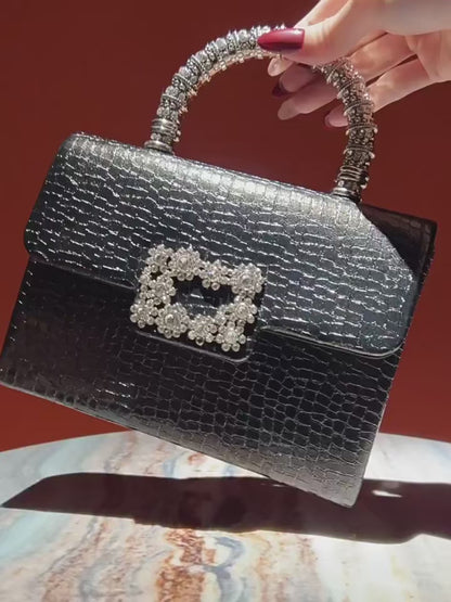 Timeless Bags For Modern Women.